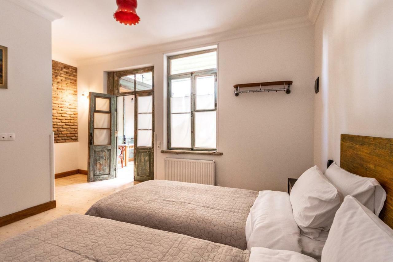 Memoir Hotel Tbilisi Buitenkant foto